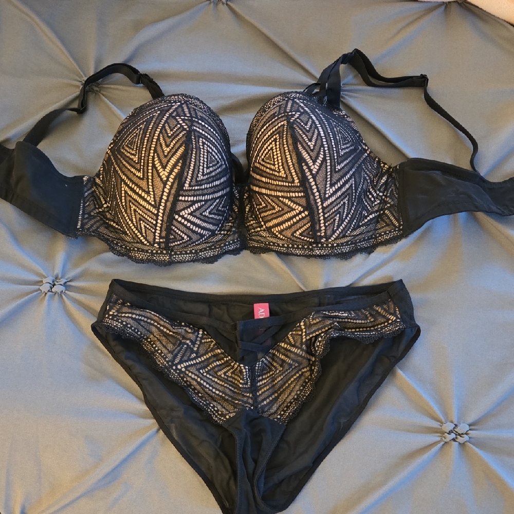 Adore Me Black and Gold Bra Set